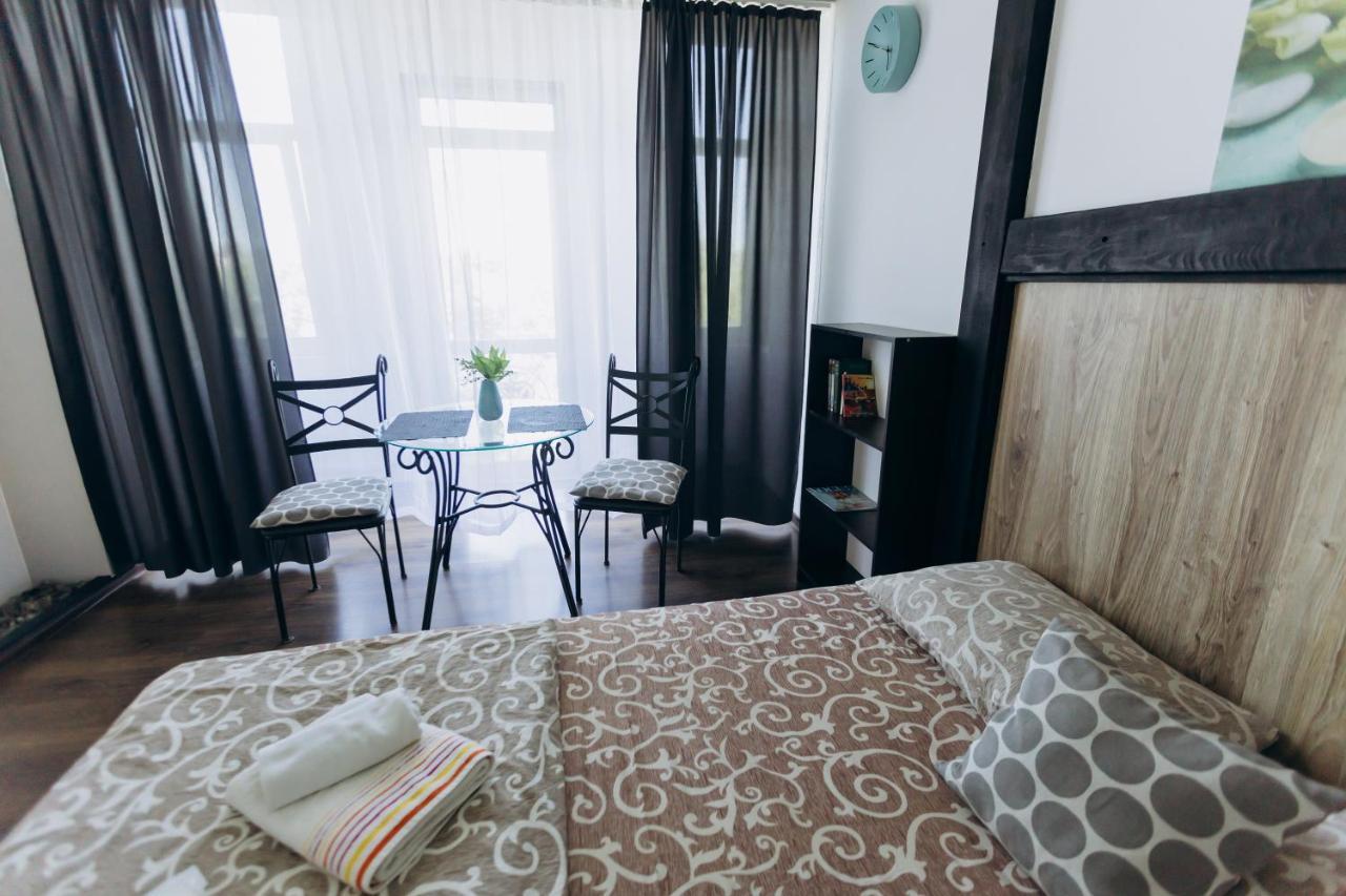 Apartments Біля Жд Вокзалу Ιβανό-Φρανκίβσκ Εξωτερικό φωτογραφία
